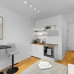 アパート Terrazzo Lux With Balcony ブラチスラヴァ