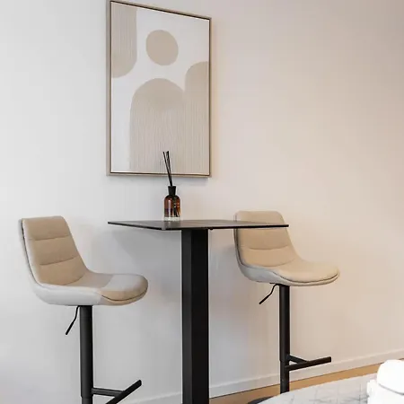 Terrazzo Lux With Balcony *